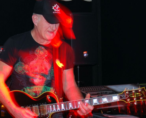 p8069781295107960-5715