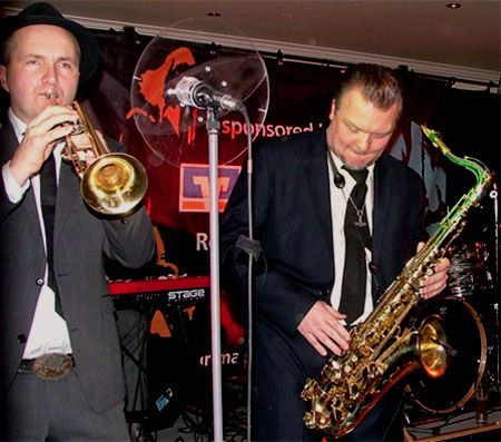 p9325571363673302-27780